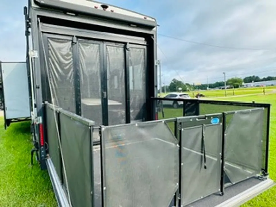 2018 Heartland Cyclone HD toy hauler, listing photo 5 of 37